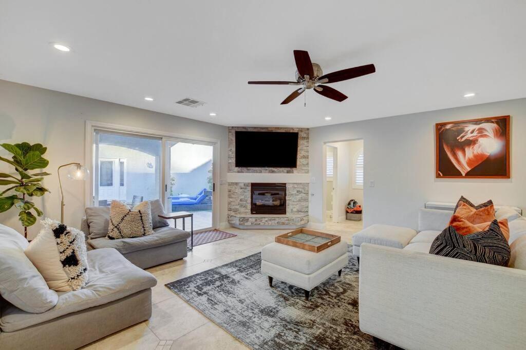 라스베이거스 Beautiful 5Br W/King Beds, Pool & Hot Tub, Games 빌라 외부 사진